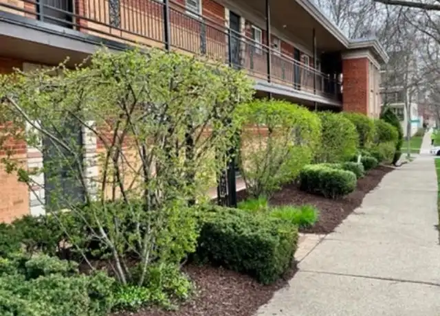 Property at 402 Franklin Ave, River Forest, IL, 60305, 1 bed, 1 bath, [object Object]