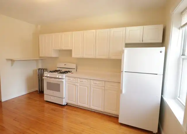 Property at 14 Centre St Unit F, Cambridge, MA, 02139, 2 beds, 1 bath, [object Object]