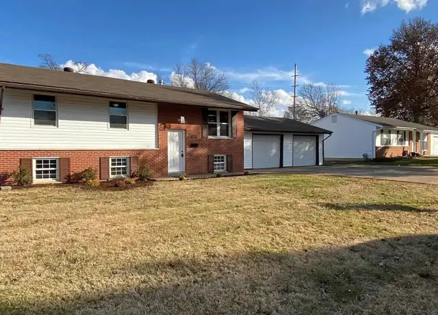 Property at 906 Saint Matthew Ave, O Fallon, MO, 63366, 3 beds, 2 baths, [object Object]