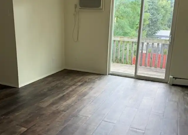 Property at 4848 Reading Rd Unit 21, Cincinnati, OH, 45237, 1 bed, 1 bath, [object Object]