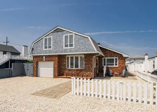 Property at 23 Pennsylvania Ave, Lavallette, NJ, 08735, 4 beds, 2.5 baths, [object Object]