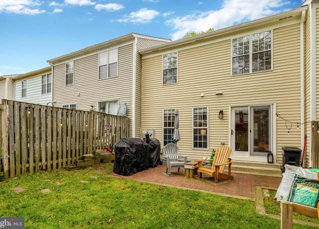Photo of 10431 Todman Landing Ct, Burke, VA 22015