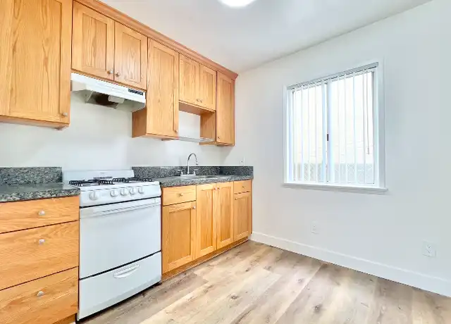Property at 6165 Coldwater Canyon Ave Unit 16, North Hollywood, CA, 91606, 0 beds, 1 bath, [object Object]