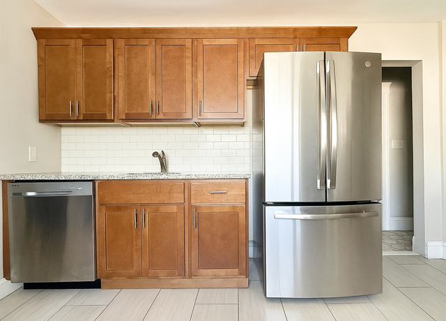 Photo of 128 Lawrence St Unit B, Medford, MA 02155