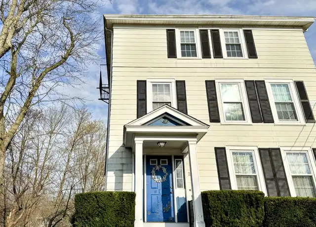 Property at 281 N Washington St Unit 3, North Attleborough, MA, 02760, 2 beds, 1 bath, [object Object]