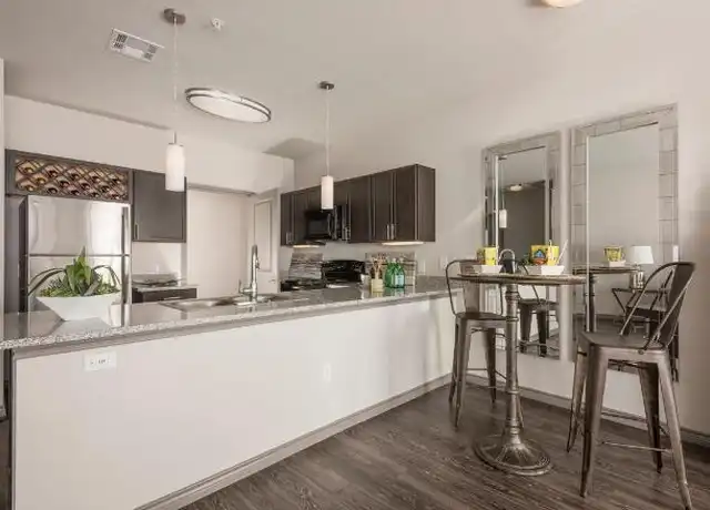 Property at 650 S Main St, Fort Worth, TX, 76104, 2 beds, 2 baths, [object Object]