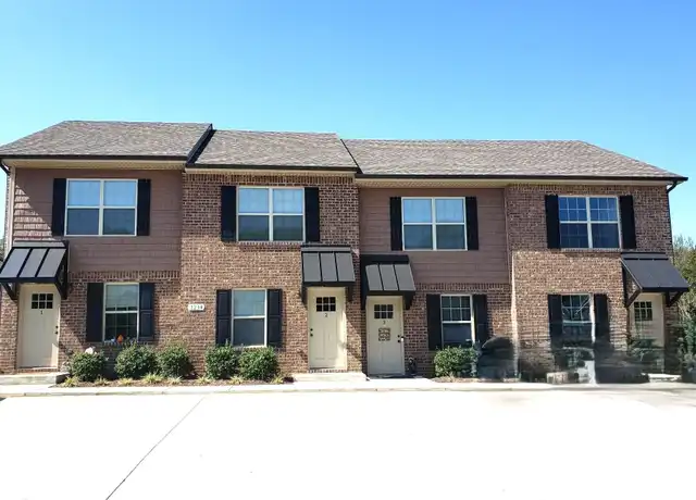 Property at 1214 Ashridge Dr Unit 1, Clarksville, TN, 37042, 2 beds, 1.5 baths, [object Object]