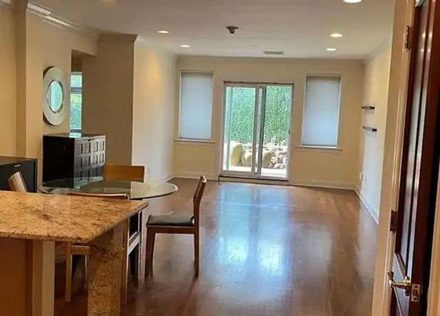 Property at 171 Great Neck Rd Unit 1G, Great Neck Plaza, NY, 11021, 2 beds, 2.5 baths, [object Object]