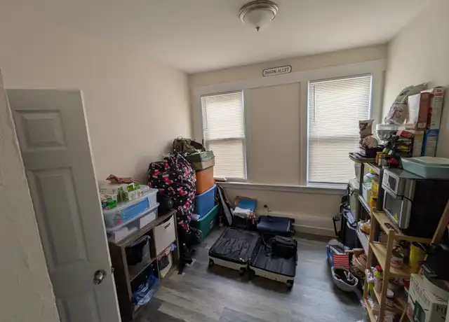Property at 9 Temple St Unit 3, Somerville, MA, 02145, 2 beds, 1 bath, [object Object]