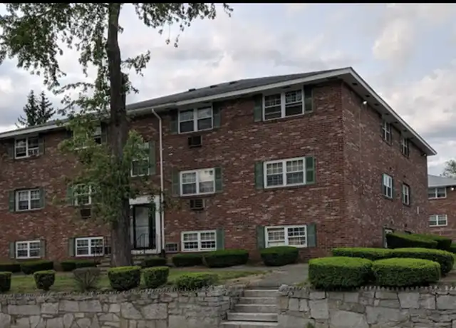 Property at 345 Hildreth St Unit 345-32, Lowell, MA, 01850, 1 bed, 1 bath, [object Object]