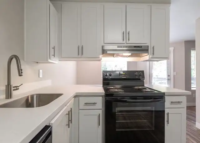 Property at 14155 S Beavercreek Rd Unit 210, Oregon City, OR, 97045, 2 beds, 1 bath, [object Object]