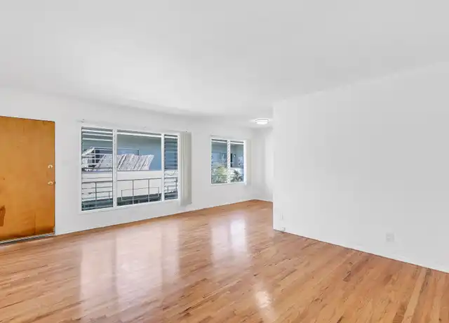 Property at 1129 Lincoln Blvd Unit 8, Santa Monica, CA, 90403, 1 bed, 1 bath, [object Object]