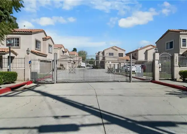 Property at 1081 E Grand Ave #3, Pomona, CA, 91766, 2 beds, 3 baths, [object Object]