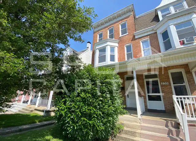 Property at 241 W Jackson St, York, PA, 17401, 5 beds, 2 baths, [object Object]