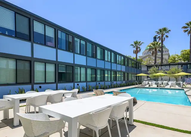 Property at Parq On Portland - 949 W Adams Blvd, Los Angeles, CA, 90007, 2 beds, 2 baths, [object Object]