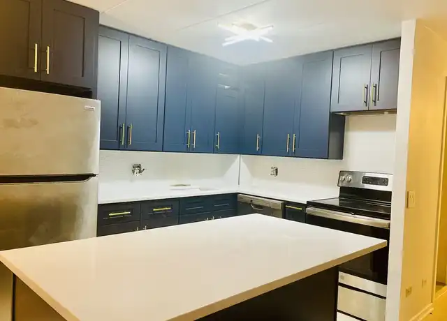 Property at 711 W Gordon Ter #110, Chicago, IL, 60613, 2 beds, 1.5 baths, [object Object]