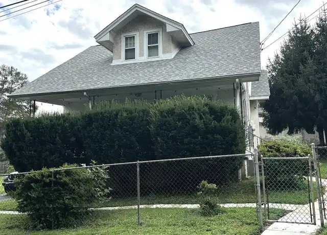 Property at 11 Elmwood Ave, Bala Cynwyd, PA, 19004, 2 beds, 1.5 baths, [object Object]
