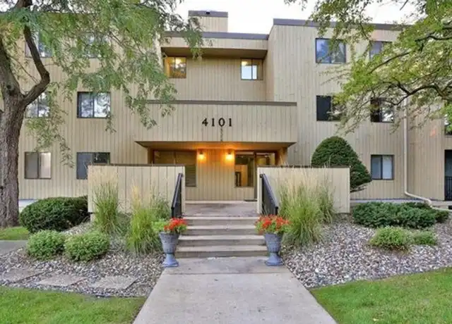 Property at 4101 Parklawn Ave, Minneapolis, MN, 55435, 1 bed, 1 bath, [object Object]