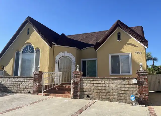 Property at 5761 W Olympic Blvd, Los Angeles, CA, 90036, 3 beds, 3 baths, [object Object]