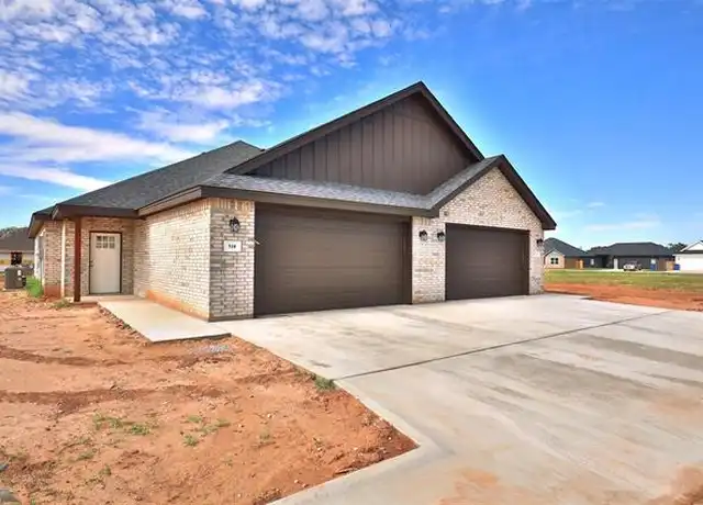 Property at 510 West St, Buffalo Gap, TX, 79508, 3 beds, 2 baths, [object Object]