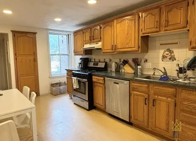 Property at 1901 Beacon St, Brookline, MA, 02445, 3 beds, 2 baths, [object Object]