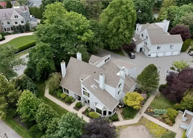 Property at 421 Bellevue Ave Unit 3C, Newport, RI, 02840, 3 beds, 2.5 baths, [object Object]