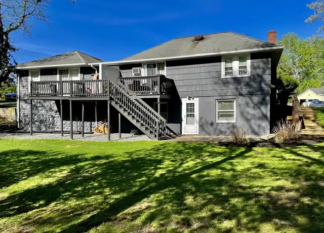 Property at 6 George St Unit C, Shrewsbury, MA, 01545, 1 bed, 1 bath, [object Object]