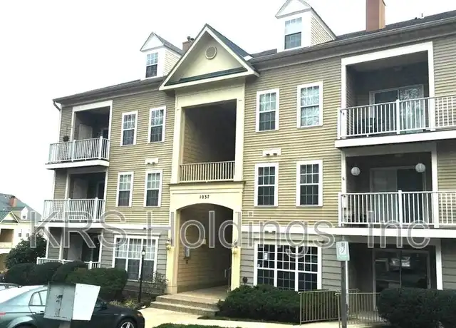 Property at 1037 Gardenview Loop #204, Woodbridge, VA, 22191, 2 beds, 2 baths, [object Object]
