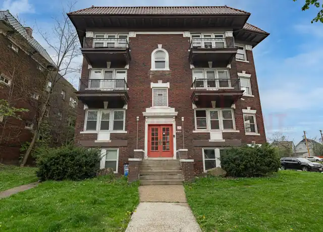 Property at 14140 Superior Rd Unit 3, East Cleveland, OH, 44118, 2 beds, 1 bath, [object Object]