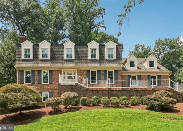 Property at 7518 Old Dominion Dr, Mc Lean, VA, 22102, 5 beds, 4.5 baths, [object Object]