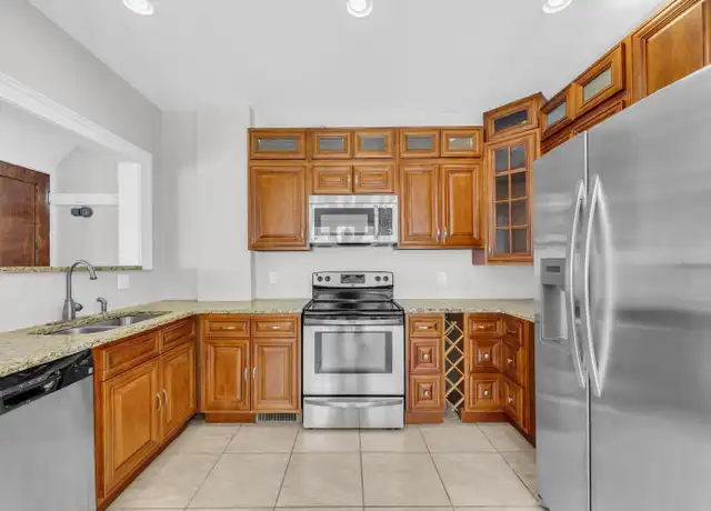 Property at 10806 Clifton Blvd, Cleveland, OH, 44102, 3 beds, 1 bath, [object Object]