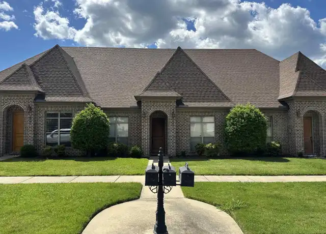 Property at 4404 Montgomery Rd, Little Rock, AR, 72223, 2 beds, 2 baths, [object Object]