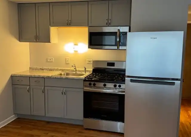 Property at 2000 S 15th Ave Unit GS, Broadview, IL, 60155, 1 bed, 1 bath, [object Object]