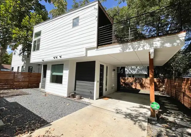 Property at 2105 Haskell St, Austin, TX, 78702, 2 beds, 2 baths, [object Object]