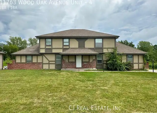 Property at 11763 Wood Oak Ave Unit 4, Richmond, MO, 64085, 2 beds, 1 bath, [object Object]