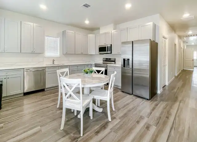 Property at 4007 Lumber Ln, Houston, TX, 77016, 1 bed, 1 bath, [object Object]