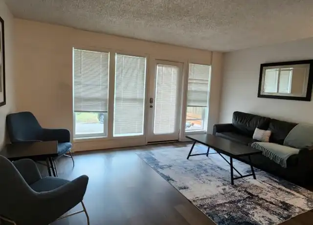 Property at 333 Vuemont Pl NE Unit 5, Renton, WA, 98056, 0 beds, 1 bath, [object Object]