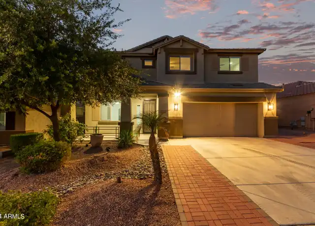 Property at 6632 W Saguaro Park Ln, Glendale, AZ, 85310, 5 beds, 3 baths, [object Object]