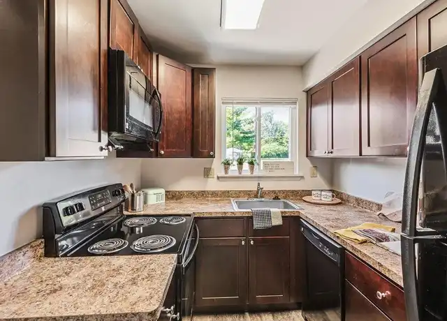 Property at Penbrooke Meadows Apartment Homes - 351 Penbrooke Dr, Penfield, NY, 14526, 1-3 bed, 1-1.5 bath, [object Object]