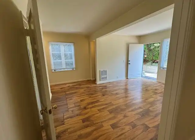 Property at 571 Blumont St, Laguna Beach, CA, 92651, 1 bed, 1 bath, [object Object]