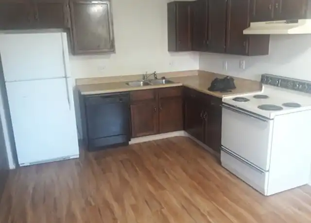 Property at 139 W 45th St, Loveland, CO, 80538, 2-3 beds, 1-2 bath, [object Object]