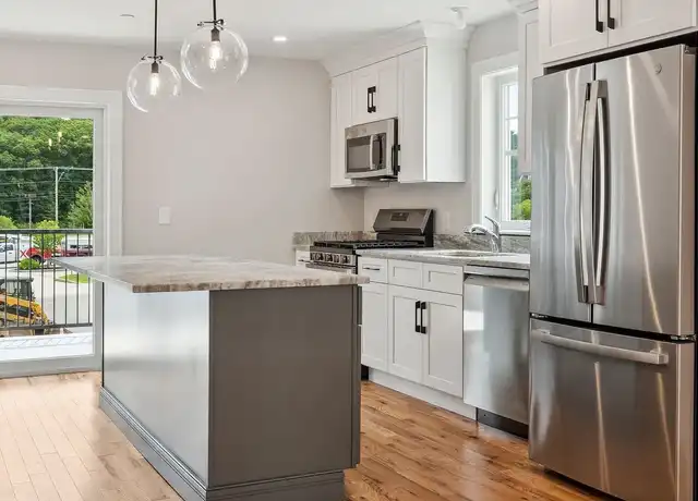 Property at Yokens of Portsmouth - 951 Peverly Hill Rd, Portsmouth, NH, 03801, 3 beds, 3.5 baths, [object Object]