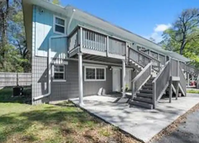 Property at 718 SW 67th Ter, Gainesville, FL, 32607, 2 beds, 1 bath, [object Object]