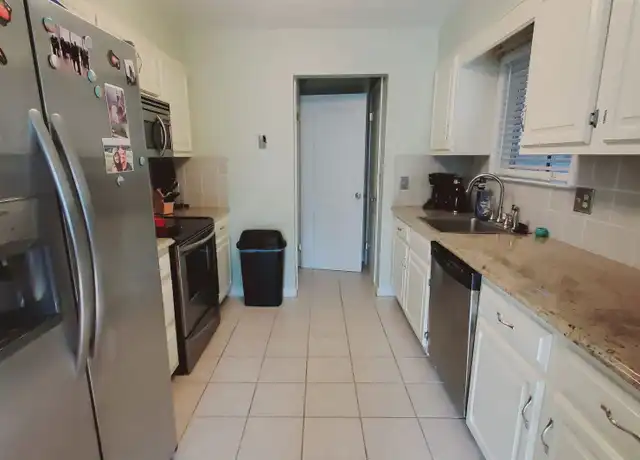 Property at 83 Columbus Pl Unit 5, Stamford, CT, 06907, 2 beds, 1.5 baths, [object Object]