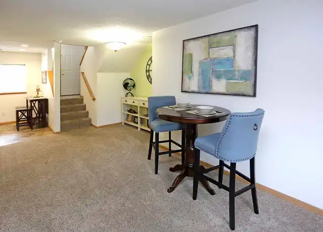 Property at Promenade Oaks Apartments - 1160 Northwood Dr, Eagan, MN, 55121, 1-2 bed, 1-2.5 bath, [object Object]