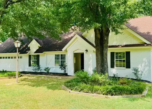Property at 2212 Howard Rd, Germantown, TN, 38138, 4 beds, 2 baths, [object Object]