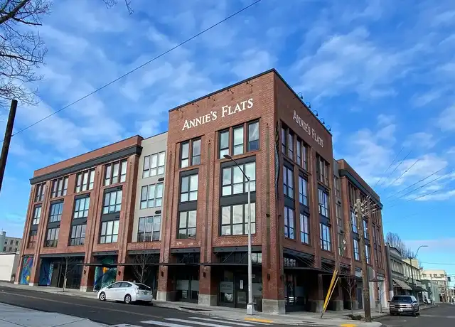 Property at Annies Artist Flats - 322 5th Ave SE, Olympia, WA, 98501, 0 beds, 1 bath, [object Object]