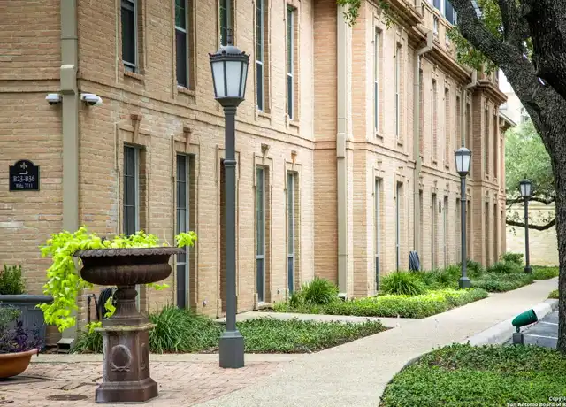 Property at 7707 Broadway Unit 24, San Antonio, TX, 78209, 3 beds, 3 baths, [object Object]