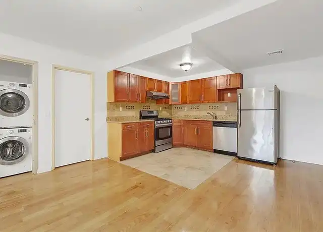 Property at 14075 Ash Ave Unit 5B, Flushing, NY, 11355, 2 beds, 1 bath, [object Object]