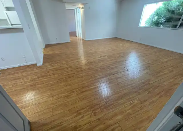 Property at 3042 Livonia Ave Unit 078 D4, Los Angeles, CA, 90034, 2 beds, 2 baths, [object Object]
